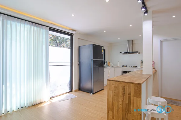 ชุดครัวบิ้วอิน Modern Minimal Kitchen เคาน์เตอร์ 7.96 mm. image 2 ชุดครัวบิ้วอิน Modern Minimal Kitchen เคาน์เตอร์ 7.96 mm. image 2