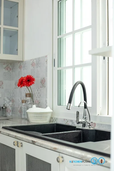  ชุดครัวบิ้วอิน English Classic Kitchen 4.20 x 2.46 mm.    image 24