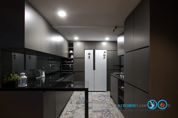 ชุดครัวบิ้วอิน Dark Shadow Kitchen 2.50 x 5.32 mm. ชุดครัวบิ้วอิน Dark Shadow Kitchen 2.50 x 5.32 mm.